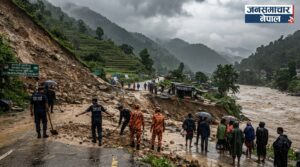नेपालमा अविरल वर्षापछि आएको बाढी र पहिरो